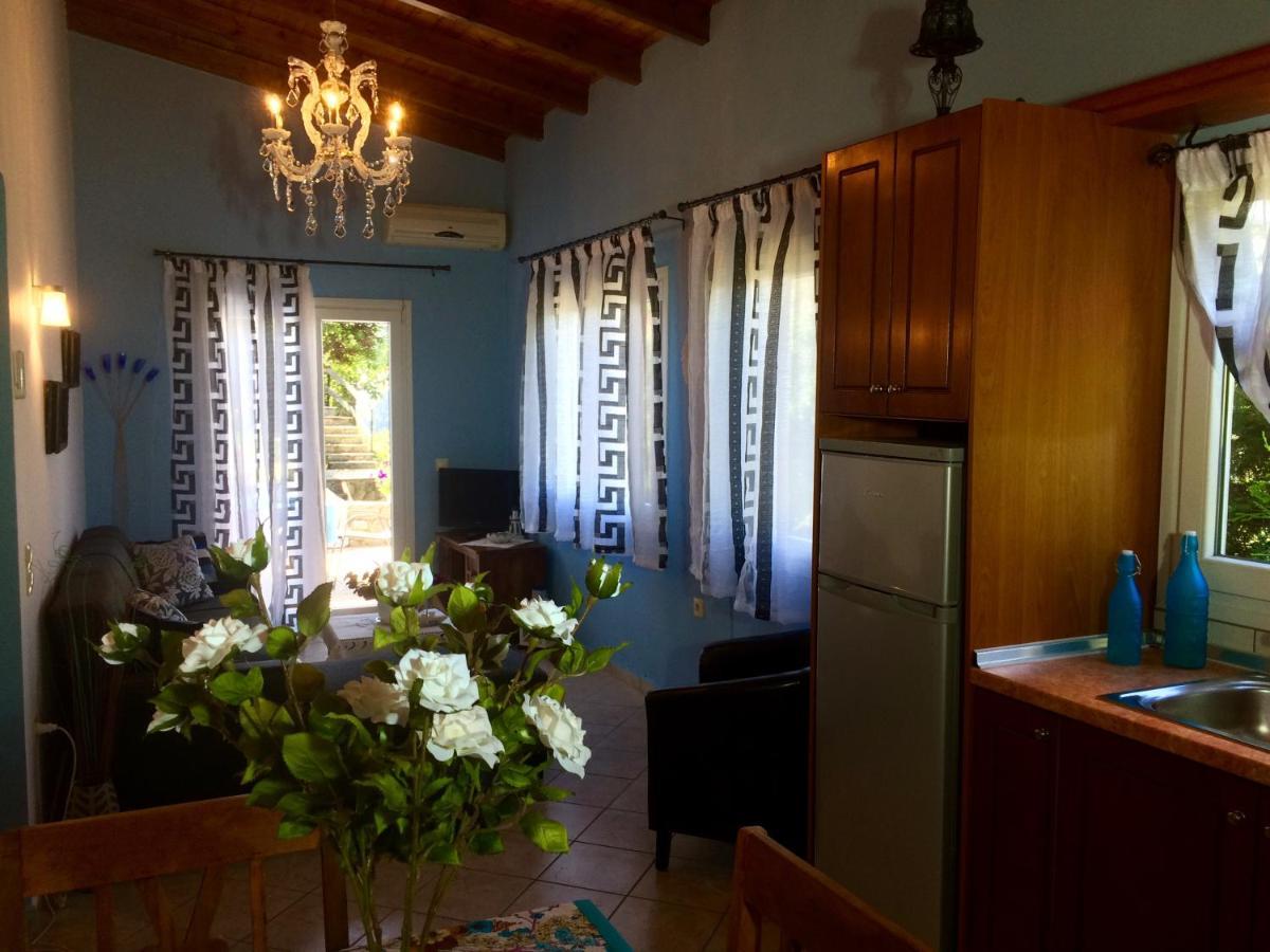 Villa Ermones Sapphire Vátos